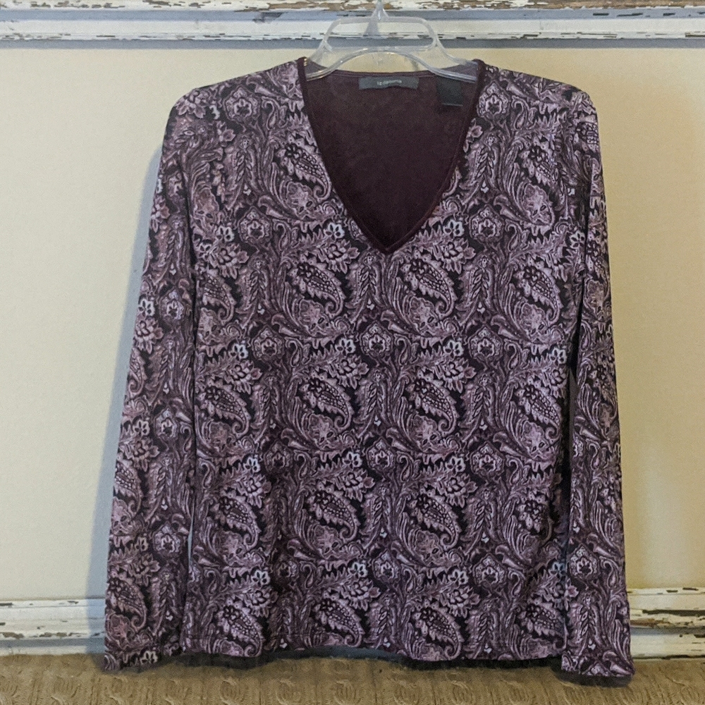 Liz Claiborne long sleeve paisley top